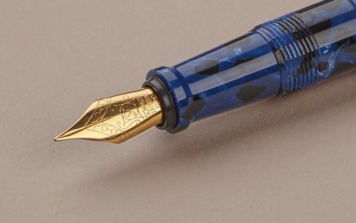 Onishi Seisakusho Handmade Cellulose Acetate Fountain Pen - Blue Marble - KSGILLS.com | The Writing Instruments Expert