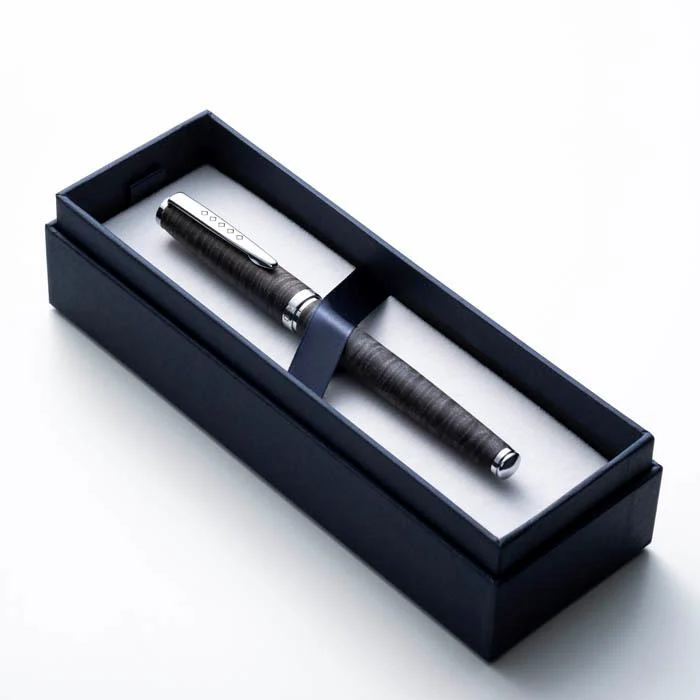 KSG set - Tom Hessin Edinburgh Fountain Pen - Stockbridge Stone Grey Chrome Trim