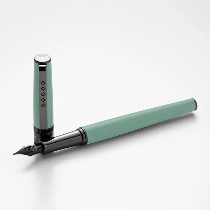 KSG set - Tom Hessin Rebel Fountain Pen - Cambridge Blue Gunmetal Black Trim