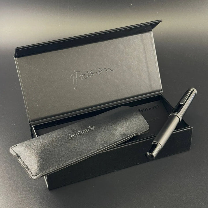Pelikan Souveran M809 Fountain Pen - Black Matte Achromatic Special Edition (with Pelikan Edelstein Ink Bottle 50ml)