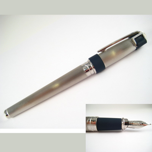 S.T. Dupont Olympio Blue Rubber Palladium Fountain Pen - KSGILLS.com | The Writing Instruments Expert