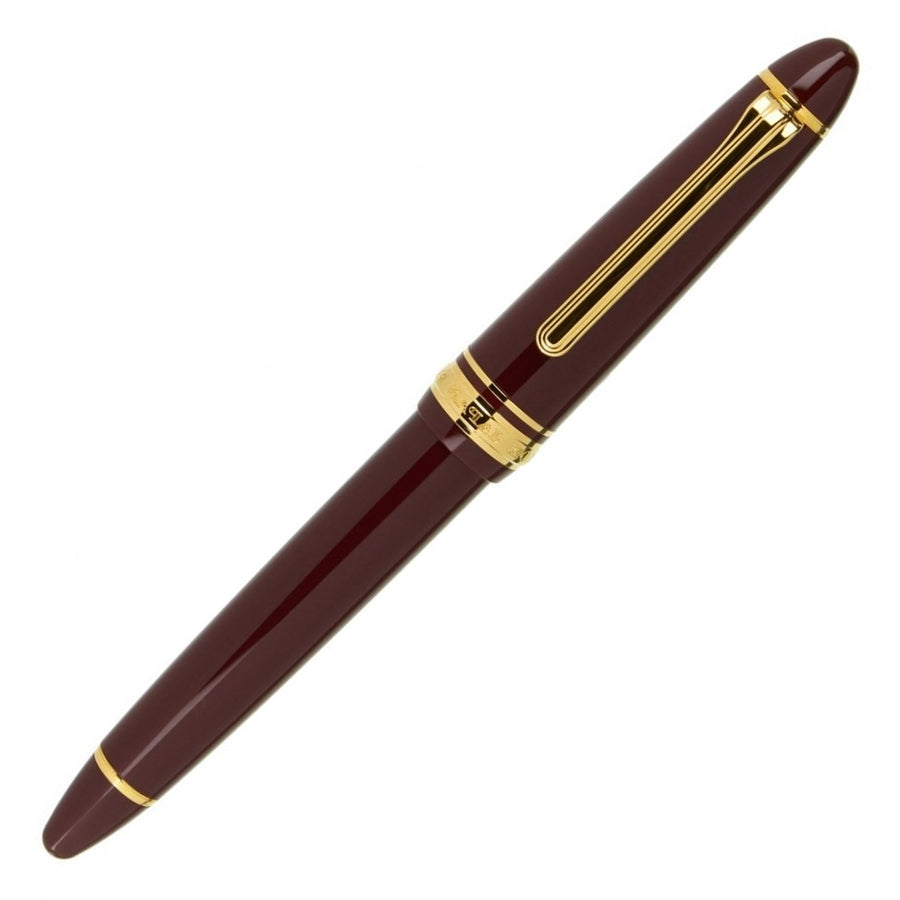 Sailor 1911S Standard Burgundy Gold Trim Fountain Pen - KSGILLS.com | The Writing Instruments Expert