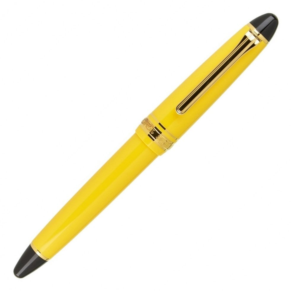 Sailor 1911S Standard - 14K Yellow Gold Trim Fountain Pen - KSGILLS.com | The Writing Instruments Expert