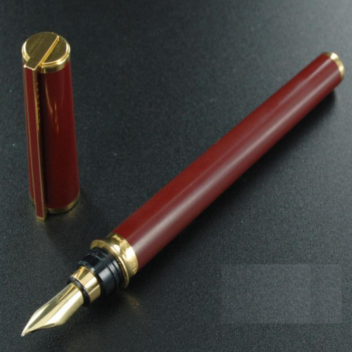 S.T. Dupont Montparnasse Red Lacquer Fountain Pen - KSGILLS.com | The Writing Instruments Expert