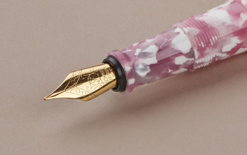 Onishi Seisakusho Handmade Cellulose Acetate Fountain Pen - Sakura Cherry Pink - KSGILLS.com | The Writing Instruments Expert